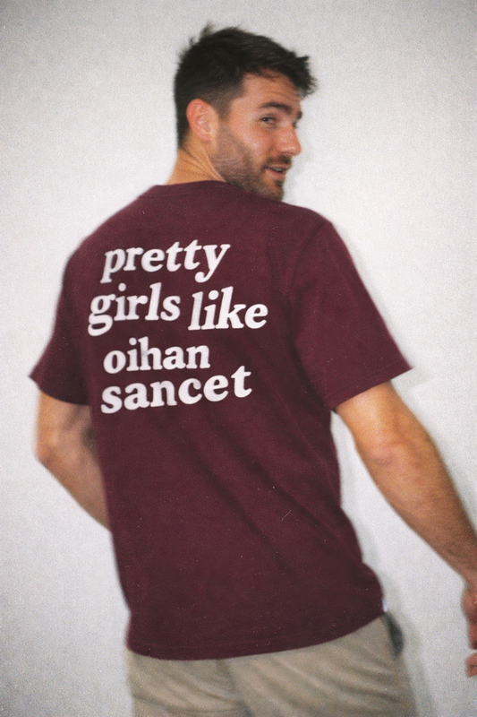 PRETTY GIRLS LIKE OIHAN SANCET - CAMISETA