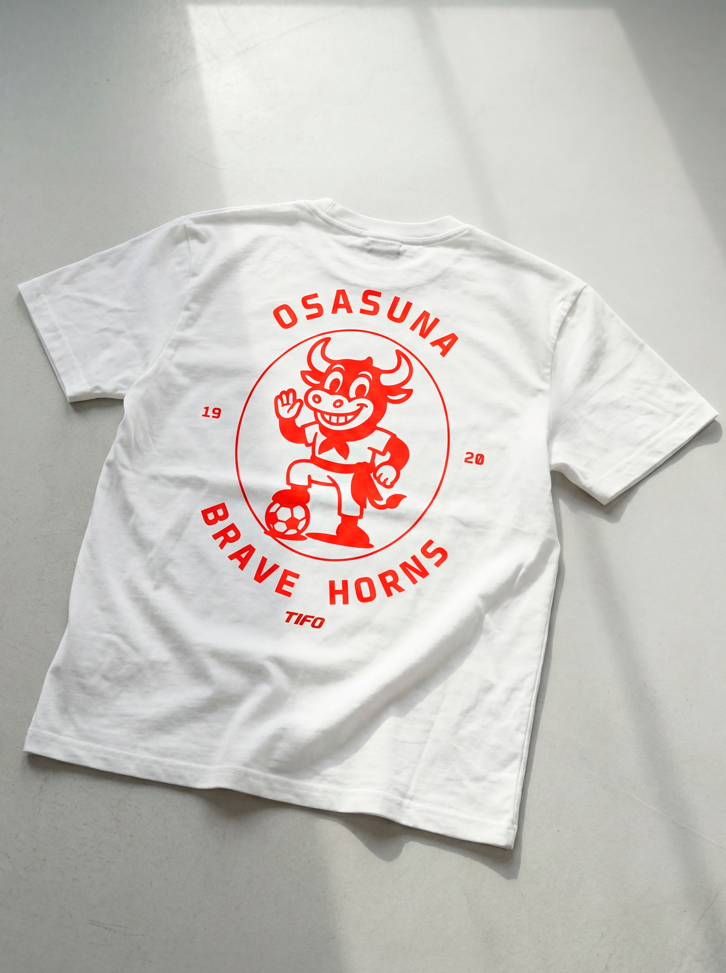 BRAVE HORNS - CAMISETA