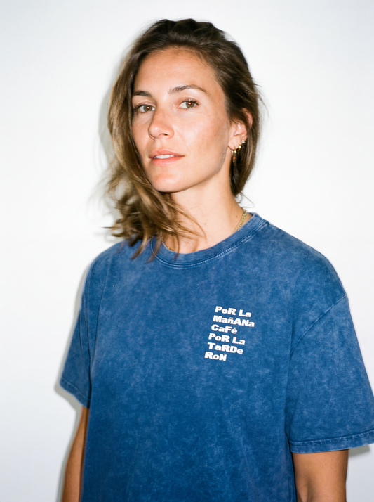 POR LA MAÑANA CAFÉ... - CAMISETA EFECTO LAVADO