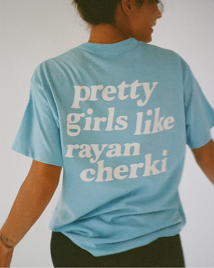 PRETTY GIRLS LIKE RAYAN CHERKI - CAMISETA