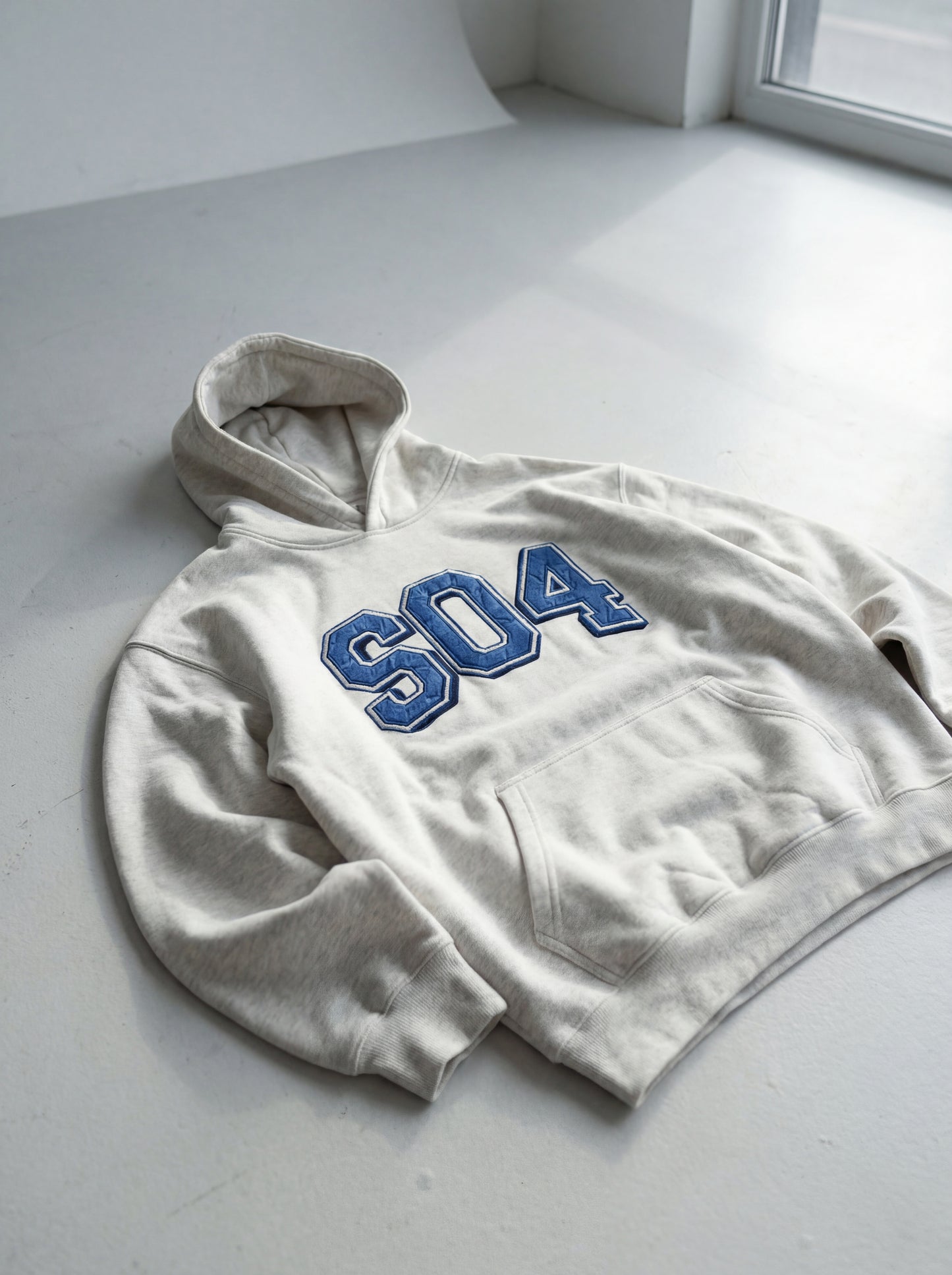 S04 VARSITY - SUDADERA CON CAPUCHA (OVERSIZE)