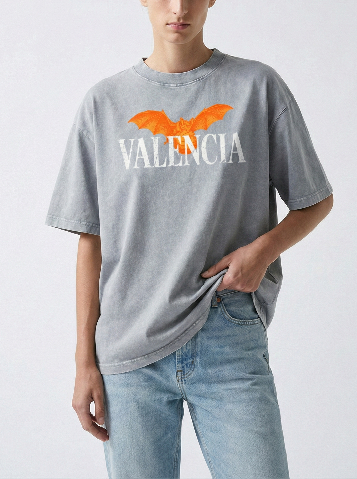 VALENCIA - WASHED EFFECT SQUARE CUT T-SHIRT