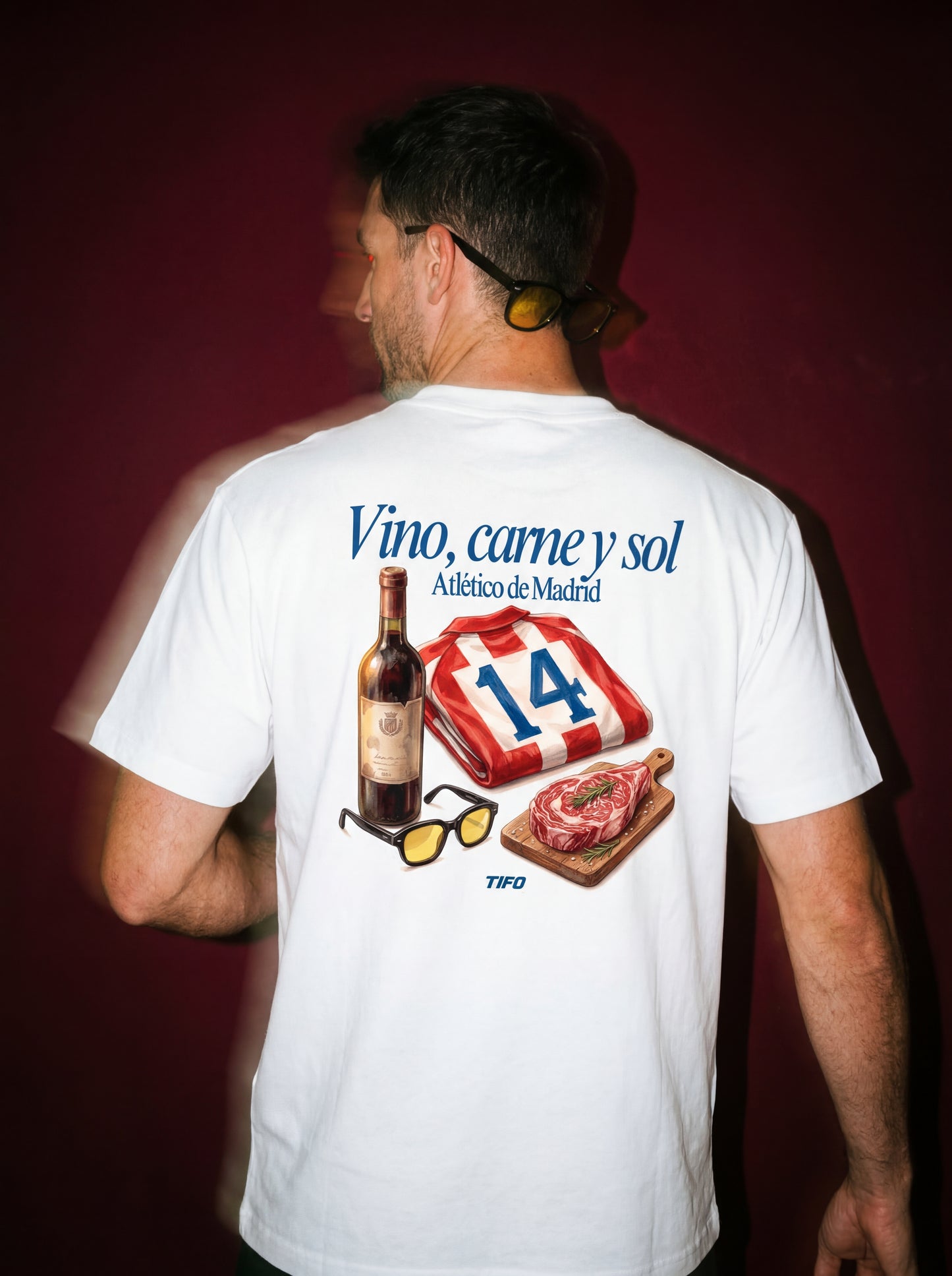 VINO, CARNE Y SOL (ATLETI) - CAMISETA