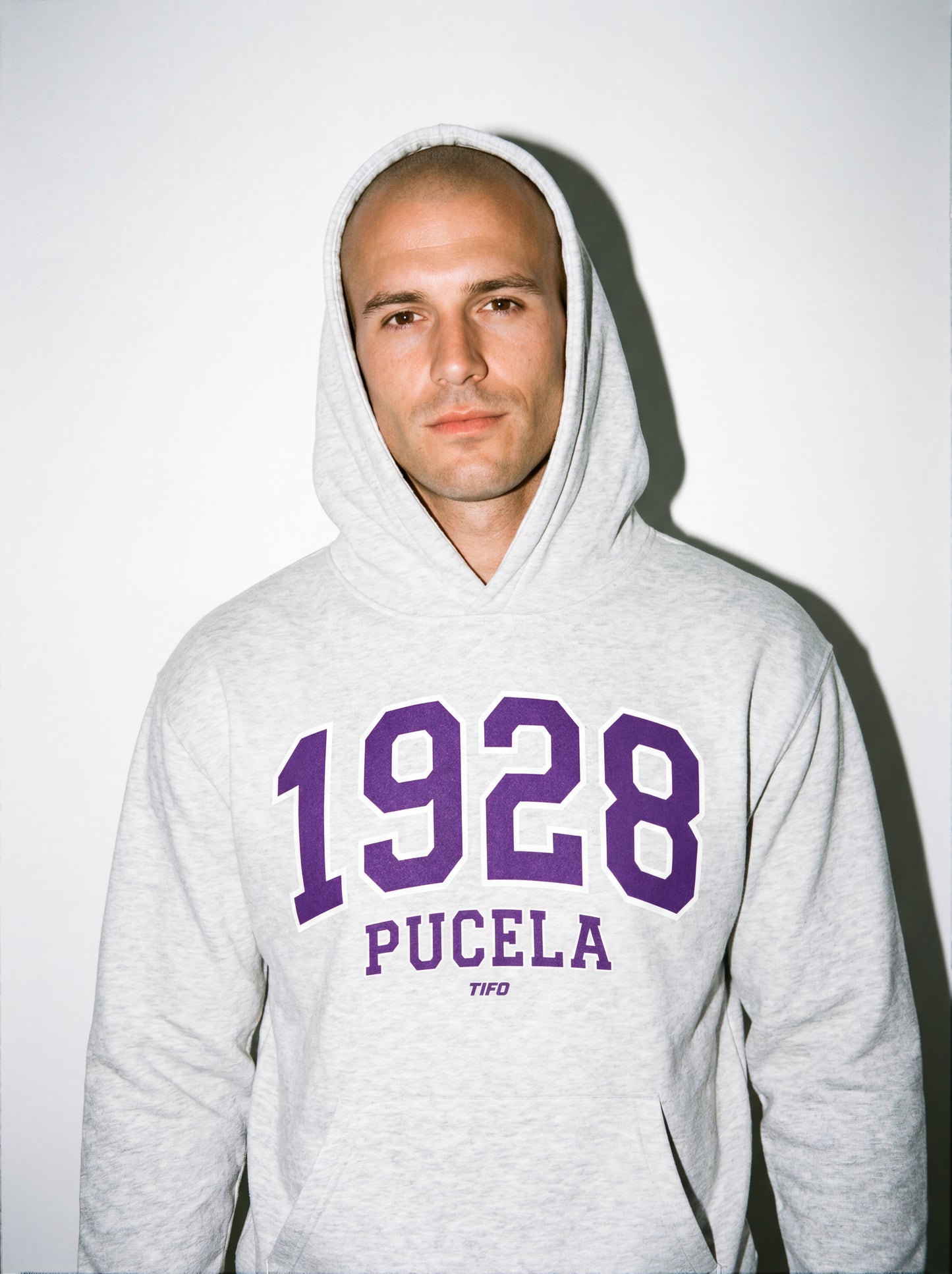 1928 (PUCELA) - SUDADERA CON CAPUCHA (OVERSIZE)