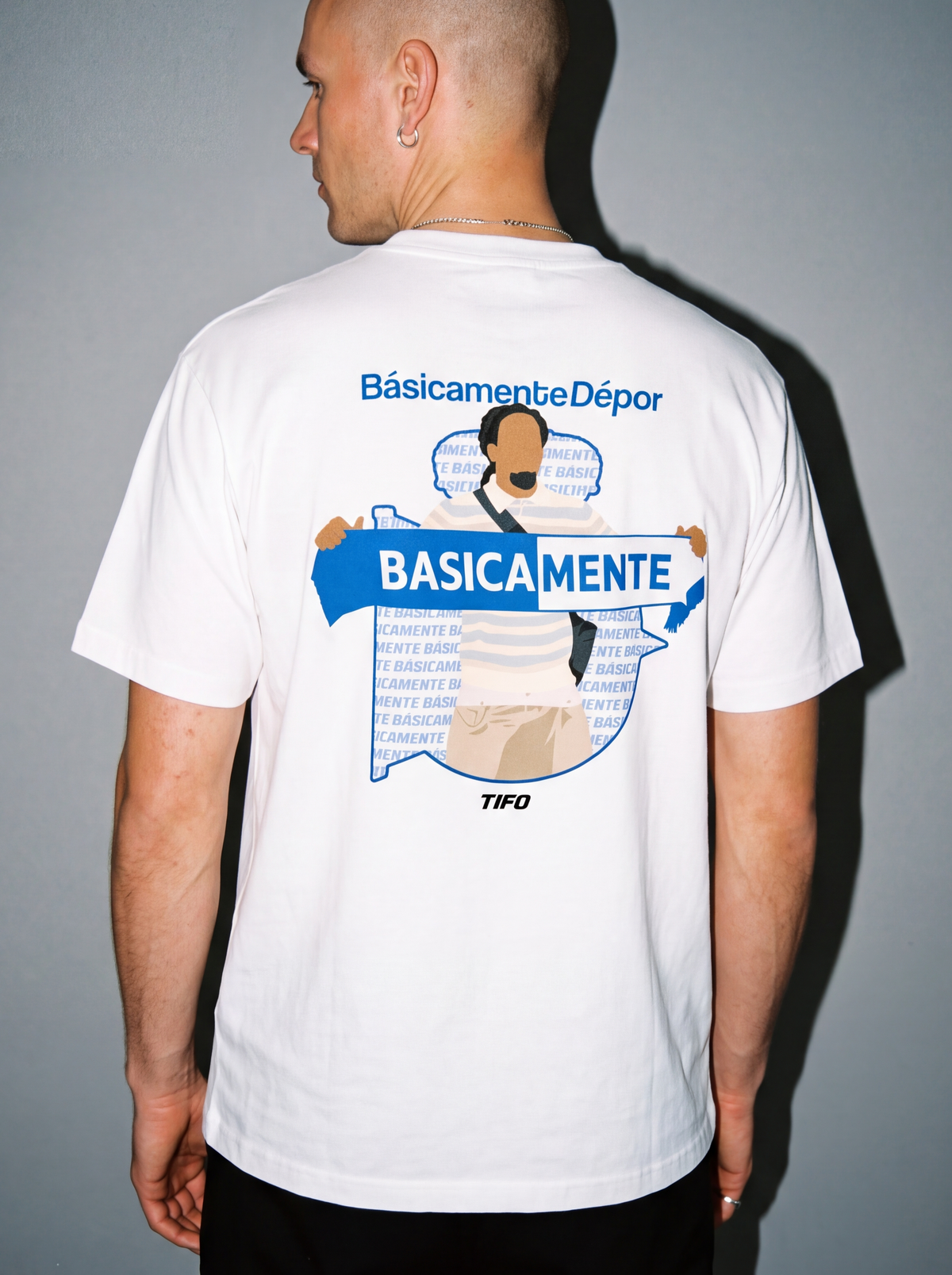 BÁSICAMENTE (ADAMA) - CAMISETA